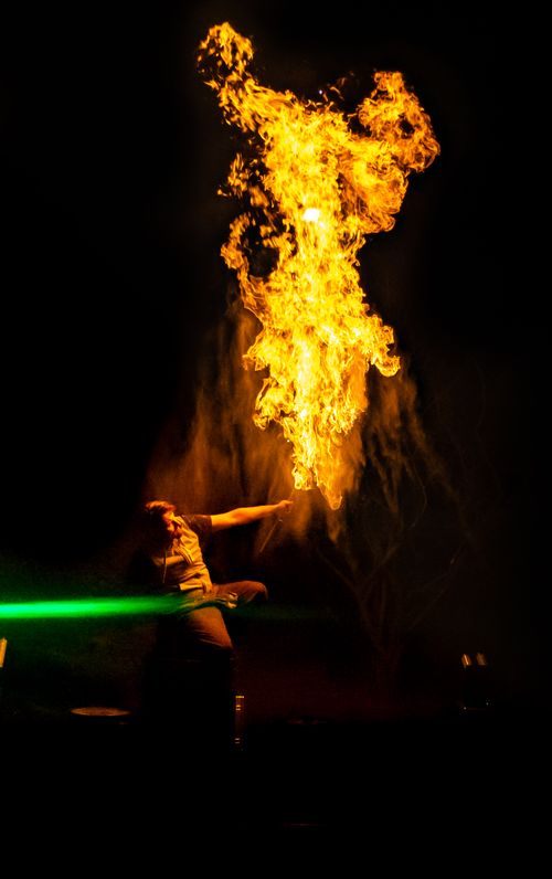 Feuershow Instustrial Fire mir Boom-Stick