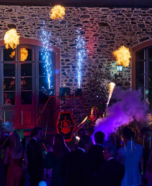 Feuershow Fusion Fire mit brennenden Seilen