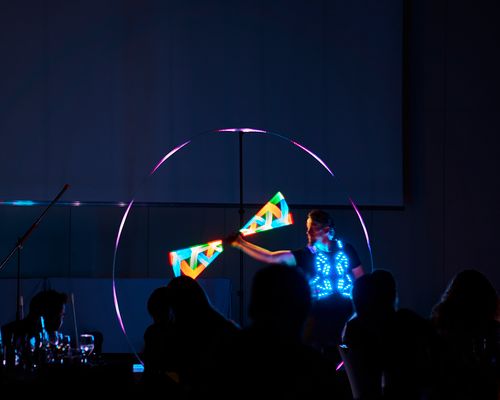 LED Show Light Up mit LED Stab Jonglage
